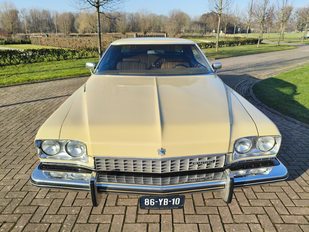 50366411-17.jpg