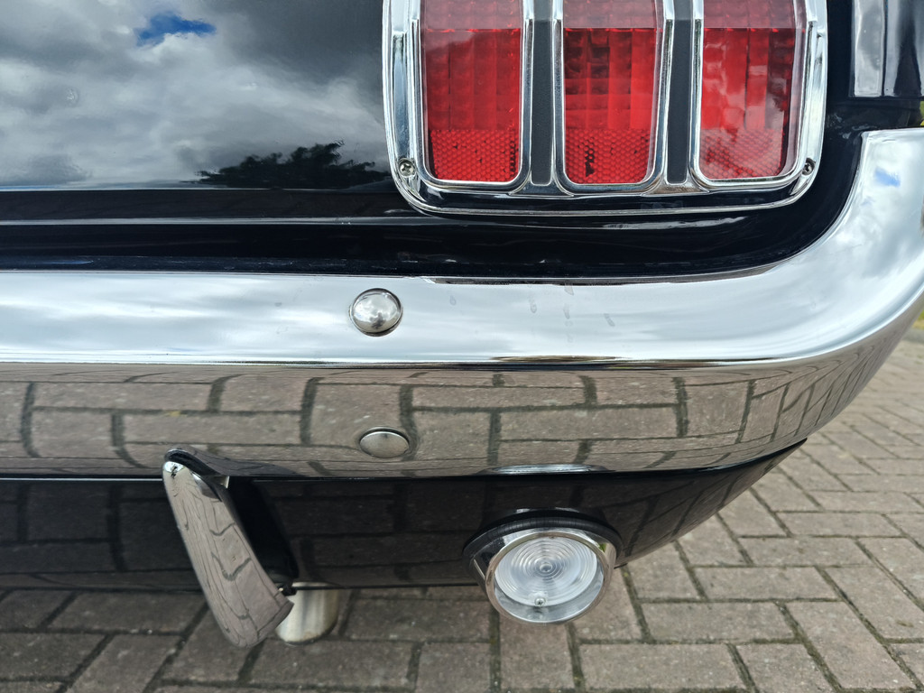 53276679-18.jpg